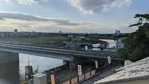 多摩川浅間神社の景色