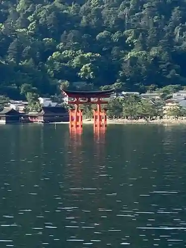 厳島神社(広島県)