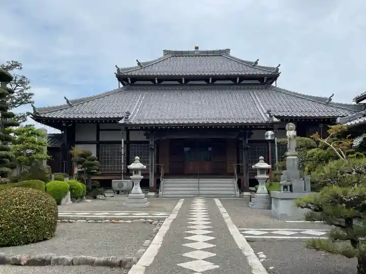 地安寺の{uncategorized: "未分類", other: "その他", undefined: "問題あり", building: "その他建物", grave: "お墓", sacred_gate: "鳥居", guardian: "狛犬", statue: "像", buddha: "仏像", history: "歴史", nature: "自然", garden: "庭園", animal: "動物", pagoda: "塔", temizu: "手水舎", mountain_gate: "山門・神門", sanctuary: "本殿・本堂", subordinate: "末社・摂社", art: "芸術", scenery: "景色", jizo: "地蔵", ema: "絵馬", goshuin: "御朱印", omikuji: "おみくじ", items: "授与品その他", amulet: "お守り", goshuincho: "御朱印帳", eats: "食事", festival: "お祭り", votive_dance: "神楽", shichigosan: "七五三参", wedding: "結婚式", experience: "体験その他", initially: "初詣", around: "周辺", anti_infection: "感染症対策"}