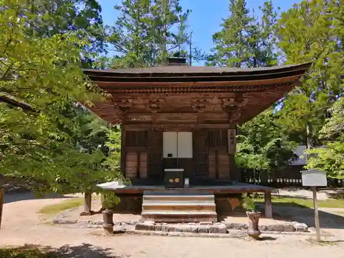 壇上伽藍のその他建物
