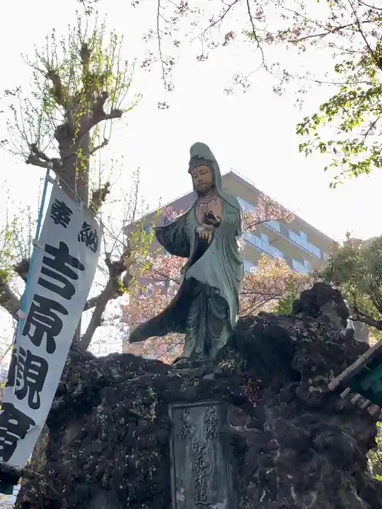 吉原弁財天本宮(吉原神社奥宮)の仏像