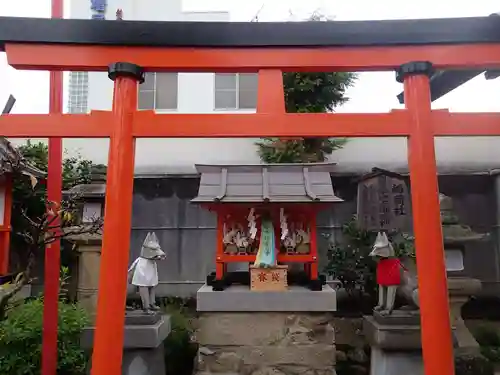 崇道天皇社の末社・摂社