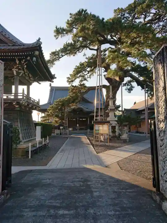 大慶寺の本殿・本堂