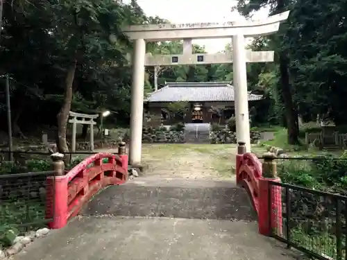 敏太神社の鳥居