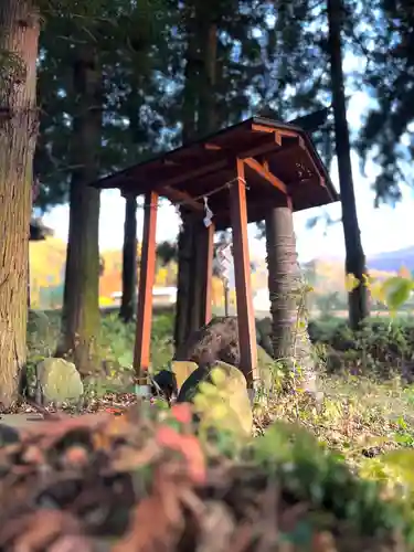 山家神社の末社