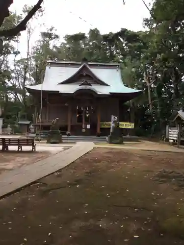 堀出神社の本殿・本堂