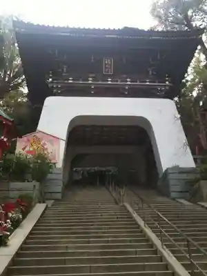 江島神社の山門・神門