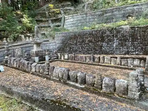 清水鼻地蔵堂(滋賀県)
