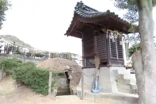 新宮社（岩瀧神社摂社）の本殿