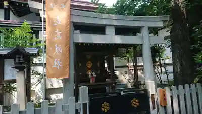 鳥越神社の鳥居