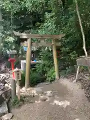 越木岩神社の末社