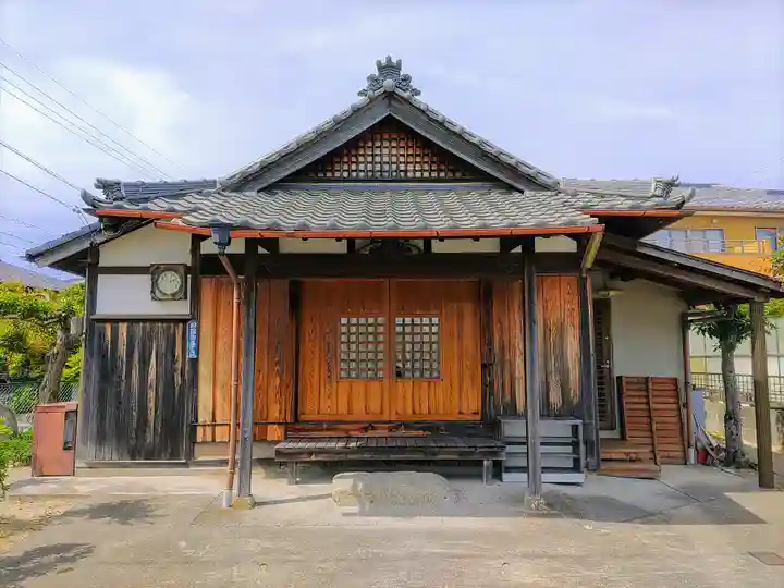 狩宿観音堂の本殿・本堂