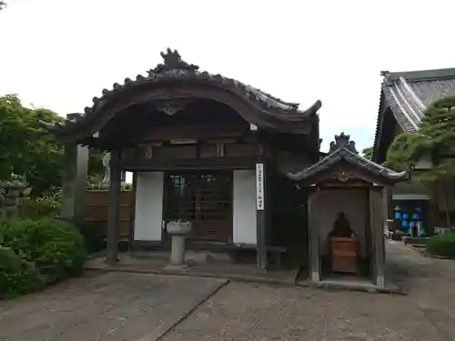 林泉寺の本殿・本堂