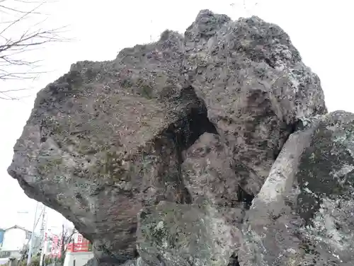 岩神稲荷神社の自然