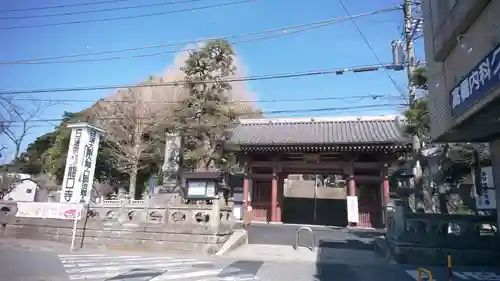 龍口寺の山門