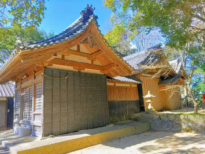 熱田社の本殿・本堂