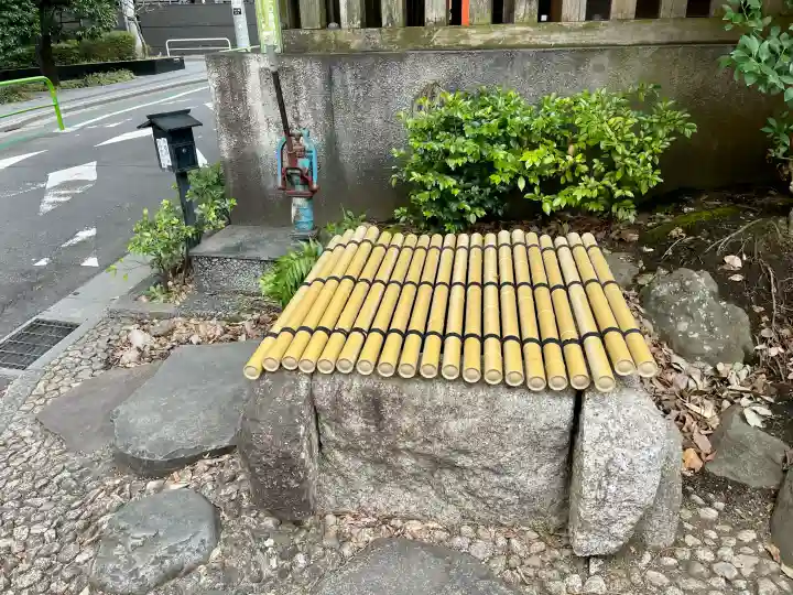 境稲荷神社の{uncategorized: "未分類", other: "その他", undefined: "問題あり", building: "その他建物", grave: "お墓", sacred_gate: "鳥居", guardian: "狛犬", statue: "像", buddha: "仏像", history: "歴史", nature: "自然", garden: "庭園", animal: "動物", pagoda: "塔", temizu: "手水舎", mountain_gate: "山門・神門", sanctuary: "本殿・本堂", subordinate: "末社・摂社", art: "芸術", scenery: "景色", jizo: "地蔵", ema: "絵馬", goshuin: "御朱印", omikuji: "おみくじ", items: "授与品その他", amulet: "お守り", goshuincho: "御朱印帳", eats: "食事", festival: "お祭り", votive_dance: "神楽", shichigosan: "七五三参", wedding: "結婚式", experience: "体験その他", initially: "初詣", around: "周辺", anti_infection: "感染症対策"}