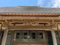 薬王院の本殿・本堂