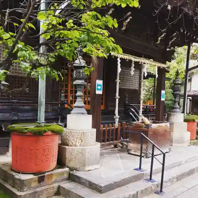 三囲神社の本殿・本堂