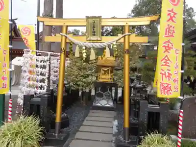 亀ケ池八幡宮の末社・摂社