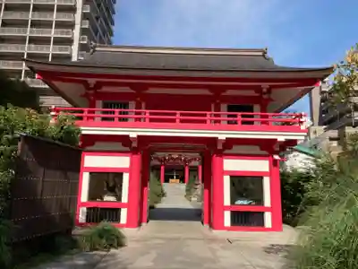 成子天神社の山門・神門