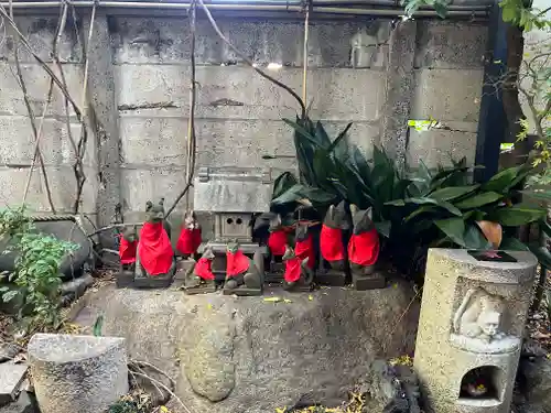 波除神社（波除稲荷神社）の狛犬