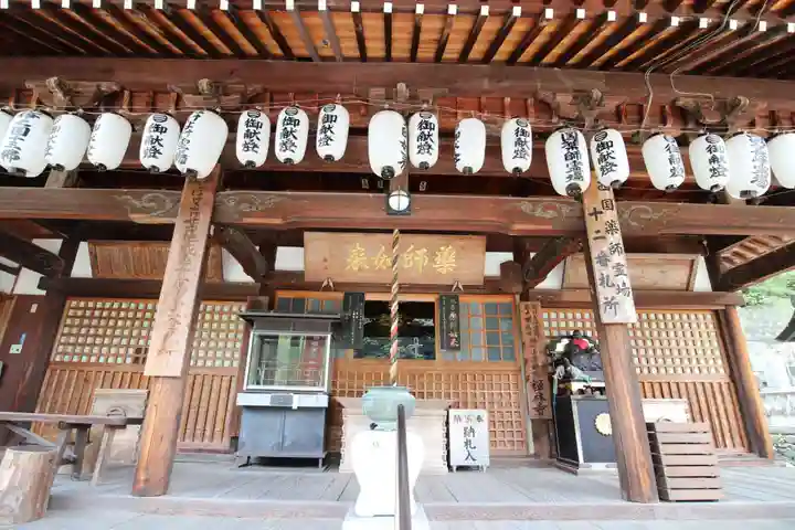禅林寺の本殿・本堂