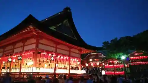 伏見稲荷大社の本殿・本堂