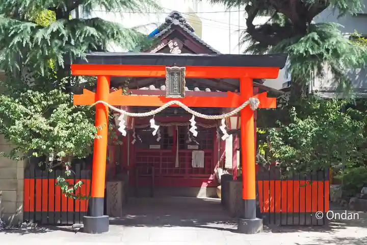 綱敷天神社の末社・摂社