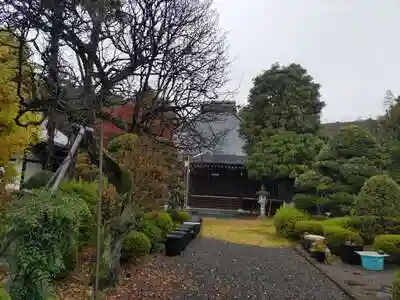 東円寺の本殿