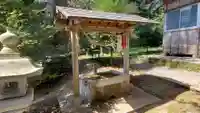 八幡神社の手水舎