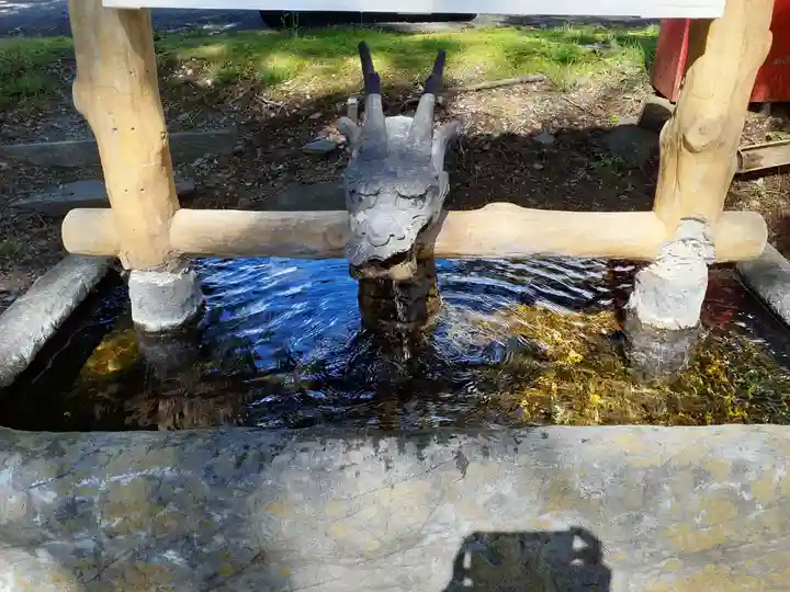 横山不動尊の手水舎