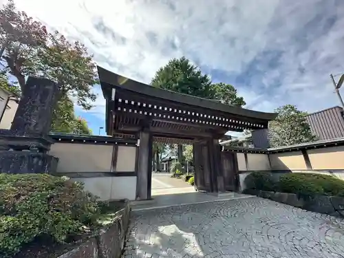 本立寺の山門