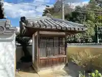 常念寺の{uncategorized: "未分類", other: "その他", undefined: "問題あり", building: "その他建物", grave: "お墓", sacred_gate: "鳥居", guardian: "狛犬", statue: "像", buddha: "仏像", history: "歴史", nature: "自然", garden: "庭園", animal: "動物", pagoda: "塔", temizu: "手水舎", mountain_gate: "山門・神門", sanctuary: "本殿・本堂", subordinate: "末社・摂社", art: "芸術", scenery: "景色", jizo: "地蔵", ema: "絵馬", goshuin: "御朱印", omikuji: "おみくじ", items: "授与品その他", amulet: "お守り", goshuincho: "御朱印帳", eats: "食事", festival: "お祭り", votive_dance: "神楽", shichigosan: "七五三参", wedding: "結婚式", experience: "体験その他", initially: "初詣", around: "周辺", anti_infection: "感染症対策"}