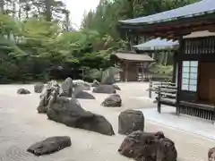 高野山金剛峯寺の庭園