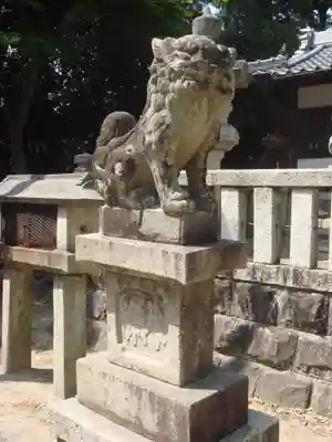神明神社の狛犬