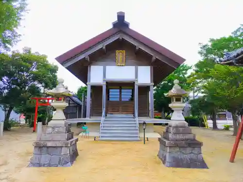西小梛神明社（西小梛町）の本殿・本堂