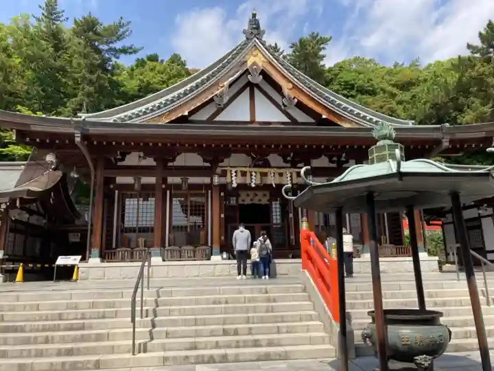 門戸厄神東光寺の本殿・本堂