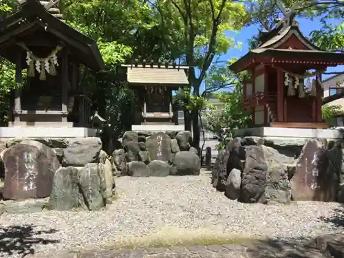 市原稲荷神社の末社・摂社