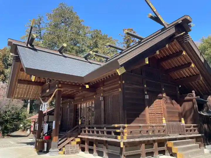 大間々神明宮の{uncategorized: "未分類", other: "その他", undefined: "問題あり", building: "その他建物", grave: "お墓", sacred_gate: "鳥居", guardian: "狛犬", statue: "像", buddha: "仏像", history: "歴史", nature: "自然", garden: "庭園", animal: "動物", pagoda: "塔", temizu: "手水舎", mountain_gate: "山門・神門", sanctuary: "本殿・本堂", subordinate: "末社・摂社", art: "芸術", scenery: "景色", jizo: "地蔵", ema: "絵馬", goshuin: "御朱印", omikuji: "おみくじ", items: "授与品その他", amulet: "お守り", goshuincho: "御朱印帳", eats: "食事", festival: "お祭り", votive_dance: "神楽", shichigosan: "七五三参", wedding: "結婚式", experience: "体験その他", initially: "初詣", around: "周辺", anti_infection: "感染症対策"}