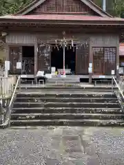 宝八幡宮の本殿