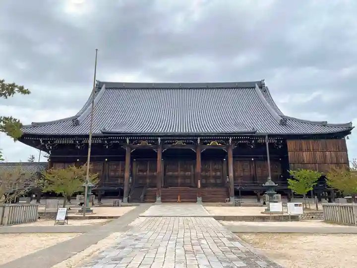 本山専修寺の本殿・本堂