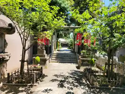 下神明天祖神社の{uncategorized: "未分類", other: "その他", undefined: "問題あり", building: "その他建物", grave: "お墓", sacred_gate: "鳥居", guardian: "狛犬", statue: "像", buddha: "仏像", history: "歴史", nature: "自然", garden: "庭園", animal: "動物", pagoda: "塔", temizu: "手水舎", mountain_gate: "山門・神門", sanctuary: "本殿・本堂", subordinate: "末社・摂社", art: "芸術", scenery: "景色", jizo: "地蔵", ema: "絵馬", goshuin: "御朱印", omikuji: "おみくじ", items: "授与品その他", amulet: "お守り", goshuincho: "御朱印帳", eats: "食事", festival: "お祭り", votive_dance: "神楽", shichigosan: "七五三参", wedding: "結婚式", experience: "体験その他", initially: "初詣", around: "周辺", anti_infection: "感染症対策"}