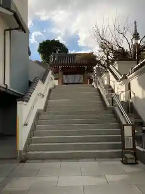 観音寺の山門・神門