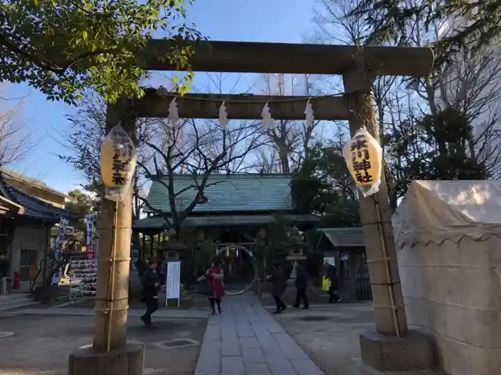 仲町氷川神社の鳥居