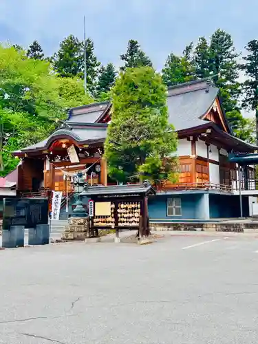 烏帽子山八幡宮(山形県)