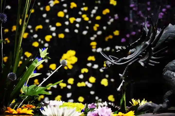 東海市熊野神社の手水舎