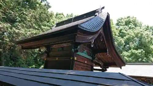 上之村神社の本殿