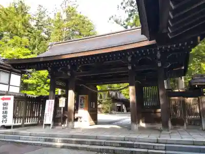 雄山神社前立社壇(富山県)