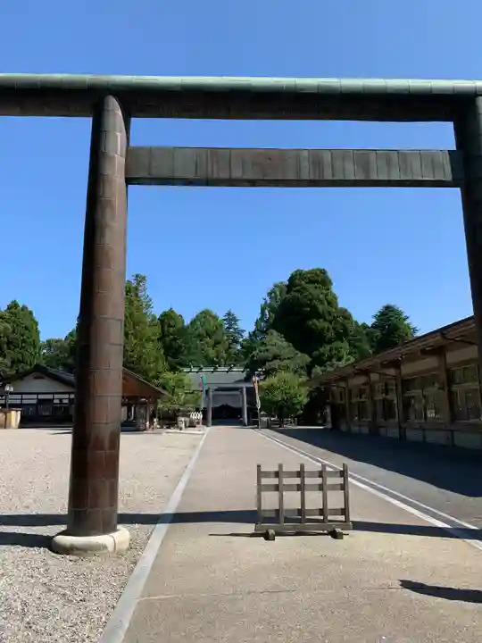 射水神社の鳥居